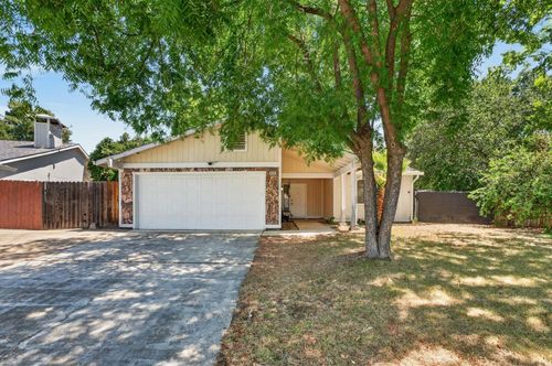 8424 Lost Mine Ct, Citrus Heights, CA, 95621-0215 | Card Image