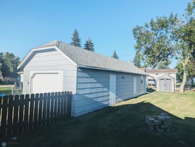 large detached garage | Image 3