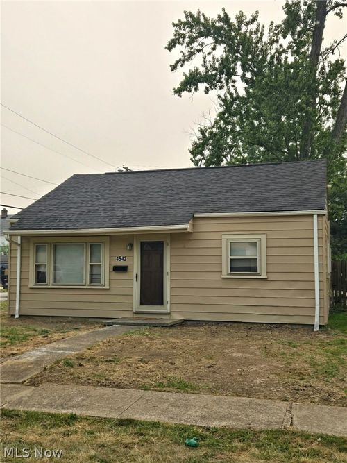 4542 W 172nd St, Cleveland, OH, 44135-2522 | Card Image