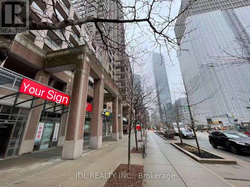 r1a-925 Bay Street, Toronto (Bay Street Corridor), ON, M5S3L4 | Card Image