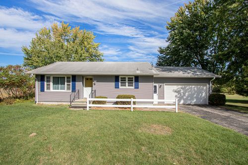 2949 Pipestone Rd, Benton Harbor, MI, 49022-2439 | Card Image
