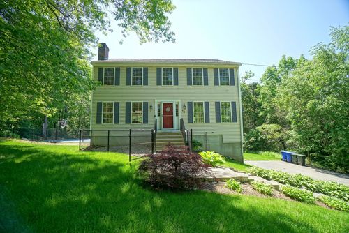16 Bartley Hill Rd, Londonderry, NH, 03053-2426 | Card Image