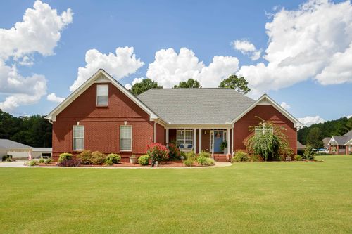 175 Ponderosa Way, Muscle Shoals, AL, 35661-4453 | Card Image