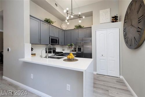 apt-4424-700 Carnegie St, Henderson, NV, 89052-5638 | Card Image