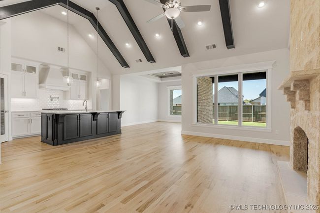 12662 S Irvington Ave, House other with 3 bedrooms, 3 bathrooms and null parking in Bixby OK | Image 12