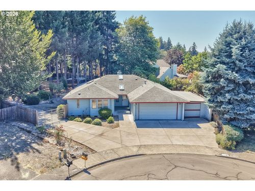 7700 Sw Tournament Ct, Wilsonville, OR, 97070-9451 | Card Image
