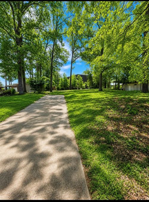 203 Wildbriar Dr, Jasper, TX, 75951-8655 | Card Image
