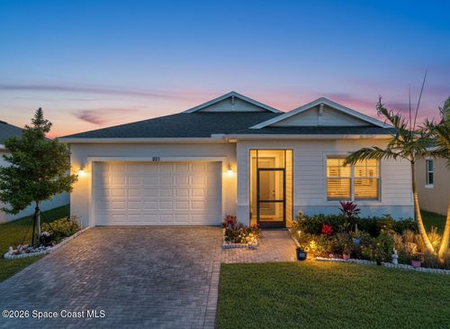 821 Antibes Ct Nw, Palm Bay, FL, 32907-8127 | Card Image