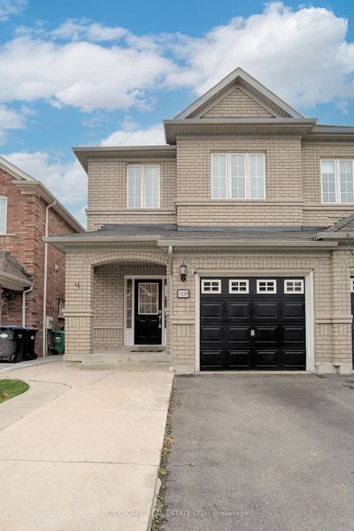 5220 Tresca Trail, House attached with 4 bedrooms, 4 bathrooms and 2 parking in Mississauga ON | Image 2