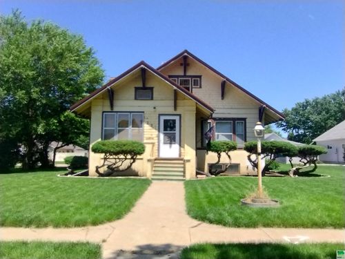 231 Sargent St, Akron, IA, 51001-8506 | Card Image