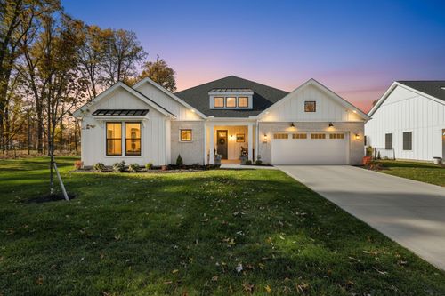 66-3292 Strickland Dr, New Albany, OH, 43054-6506 | Card Image