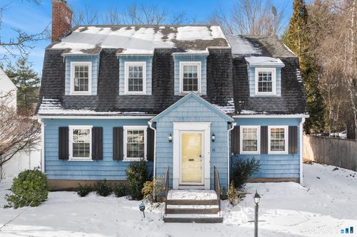 81 Lemay St, West Hartford, CT, 06107-3026 | Card Image