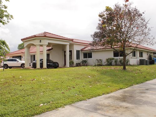 4931 Sw 167th Ave, Southwest Ranches, FL, 33331-1300 | Card Image