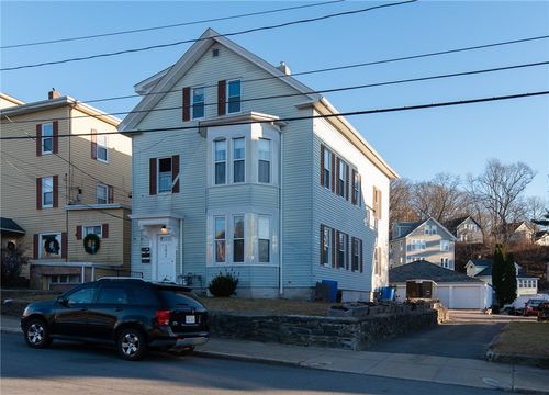 592 Front Street, Woonsocket, RI, 02895 | Card Image