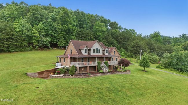 1124 Elizabethton Hwy, House other with 3 bedrooms, 3 bathrooms and null parking in Bluff City TN | Image 58