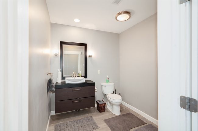 2268 E 2250 North Rd, Home with 3 bedrooms, 4 bathrooms and null parking in Carlock IL | Image 37