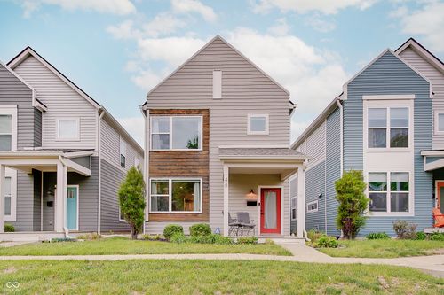 48 Central Greens Blvd, Indianapolis, IN, 46222-2563 | Card Image