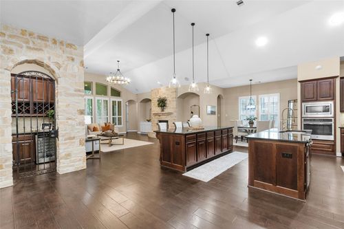 123 Del Monte Pines Dr, Montgomery, TX, 77316-1459 | Card Image