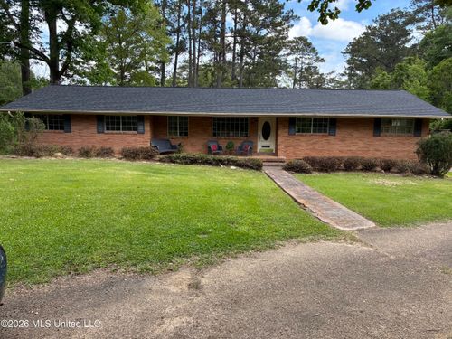 110 Melanie Ln, Brookhaven, MS, 39601-2136 | Card Image