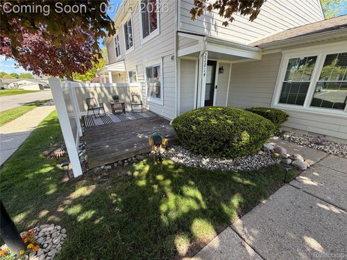 22814 Talford St, Novi, MI, 48375-4535 | Card Image