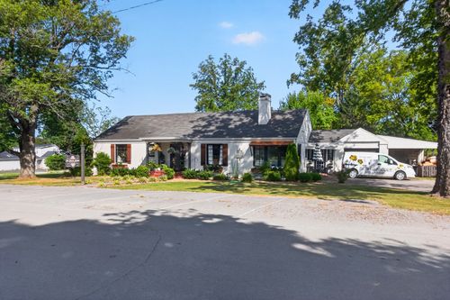 212 W Blackwell St, Tullahoma, TN, 37388 | Card Image
