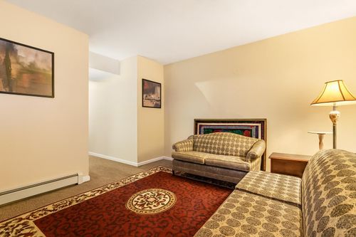 104 Woodview Dr, Nicholasville, KY, 40356-8966 | Card Image