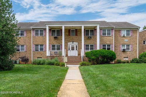 apt-c-84 Manchester Ct, Freehold, NJ, 07728-3219 | Card Image