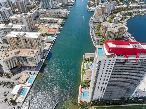 r2604-2602 E Hallandale Beach Blvd, Hallandale Beach, FL, 33009 | Card Image