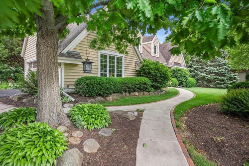 9411 41st Avenue, PLEASANT PRAIRIE, WI, 53158 | Card Image