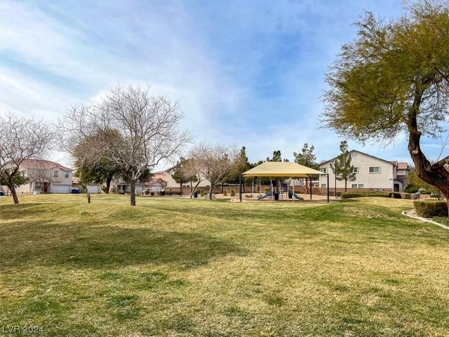 5017 Ropers Rock Ct, House other with 3 bedrooms, 2 bathrooms and null parking in Las Vegas NV | Image 33