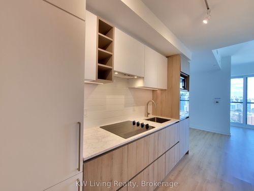 4509-319 Jarvis St, Toronto, ON, M5B0C8 | Card Image