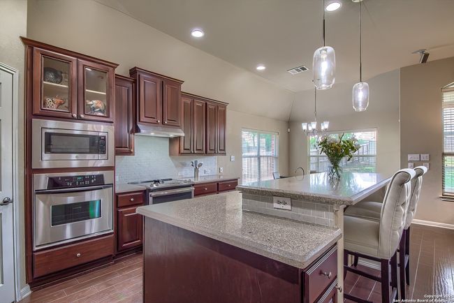 1009 Oak Rdg, House other with 4 bedrooms, 3 bathrooms and null parking in Schertz TX | Image 13