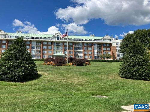 2306-500 Crestwood Dr, CHARLOTTESVILLE, VA, 22903-4881 | Card Image