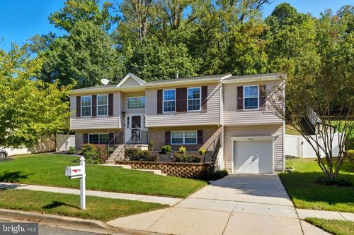 8804 Bismark Dr, FORT WASHINGTON, MD, 20744-4881 | Card Image