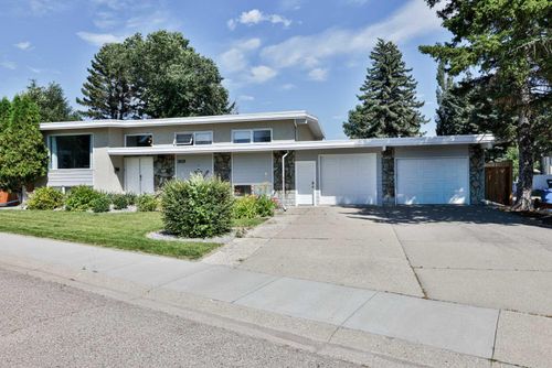 1019 Glacier Dr S, Lethbridge, AB, T1K3N3 | Card Image