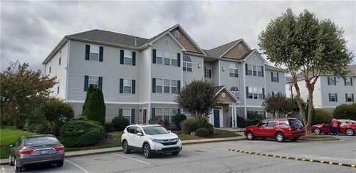 apt-3d-6105 Hedgecock Cir, High Point, NC, 27265-2631 | Card Image