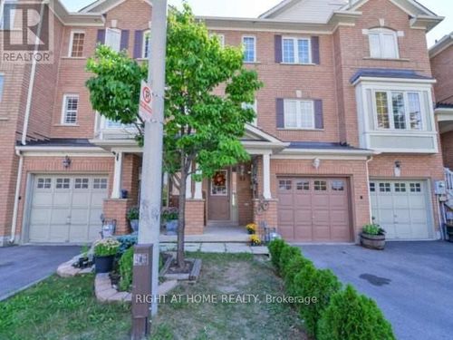 61-271 Richvale Dr S, Brampton, ON, L6Z4W6 | Card Image
