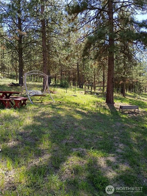 12 Caribou Rd, Tonasket, WA, 98855-9008 | Card Image