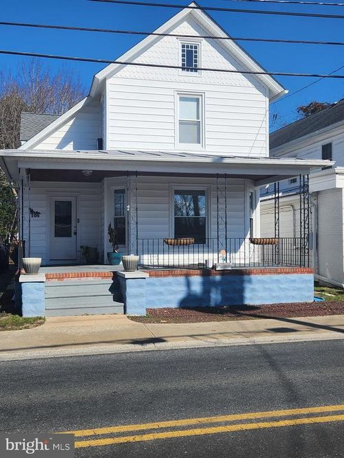 108 W Sunset Ave, GREENSBORO, MD, 21639-1584 | Card Image