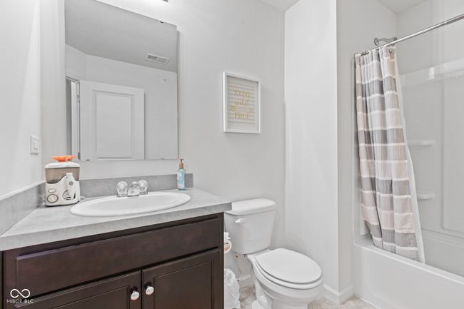 UNIT-400 - 12035 Zircon Ln, Condo with 2 bedrooms, 3 bathrooms and null parking in Fishers IN | Image 33