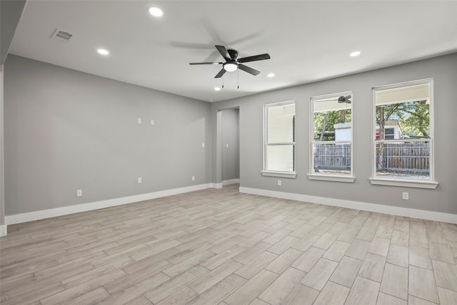 Image | Image 6