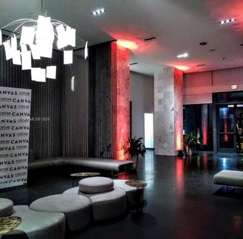 2508-1600 Ne 1st Ave, Miami, FL, 33132-1268 | Card Image