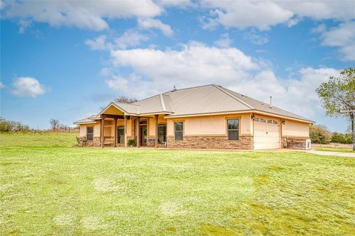 11430 N 1960 Rd, Elk City, OK, 73644-2334 | Card Image