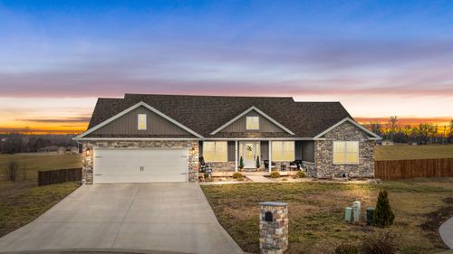 2025 Diego Ct, Bolivar, MO, 65613-7113 | Card Image