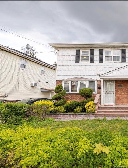 147-19 259th St, Rosedale, NY, 11422-2917 | Card Image