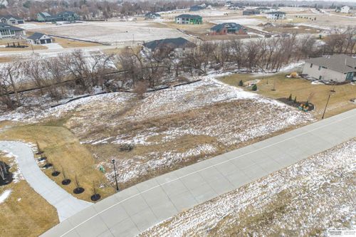 10340 S 164th St, Omaha, NE, 68136-1815 | Card Image