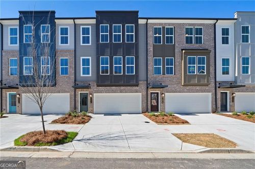 2676 Creek View Ter Nw, Atlanta, GA, 30318-8394 | Card Image