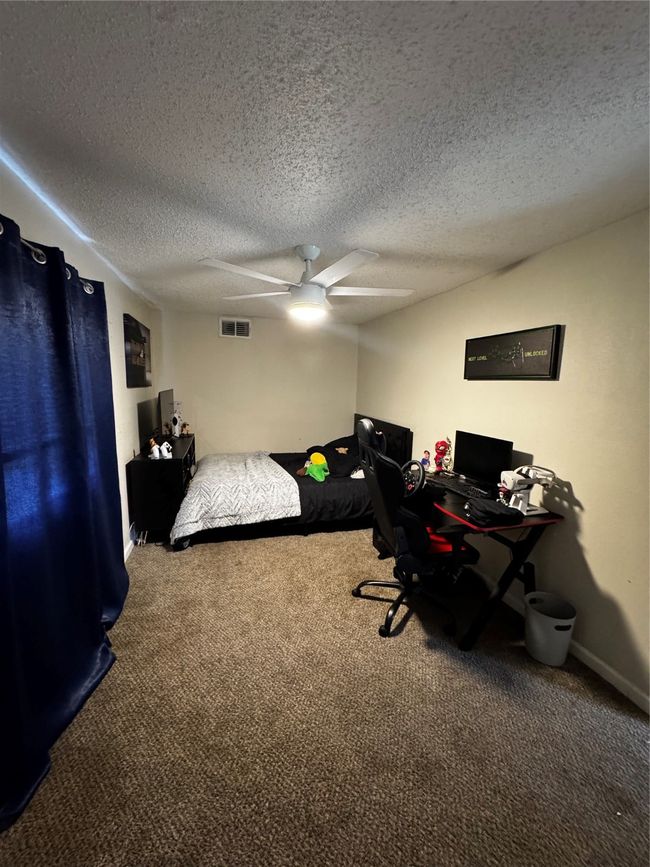 6768 Bridle Bit Trl, House other with 3 bedrooms, 1 bathrooms and null parking in Fort Worth TX | Image 9