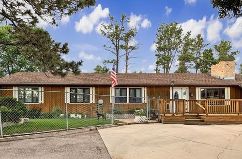 911 Elm Street, hot springs, SD, 57747 | Card Image