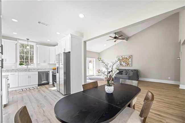 737 Broad River Rd, House other with 6 bedrooms, 5 bathrooms and 5 parking in Carlton GA | Image 44